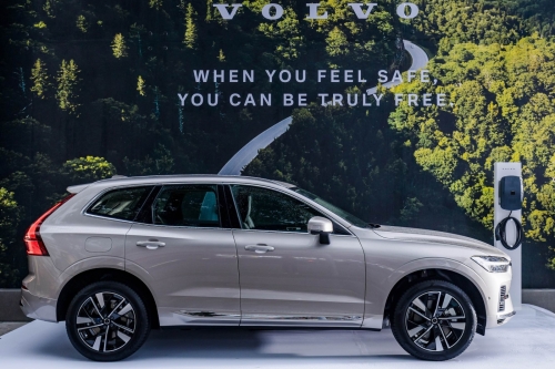 Volvo Việt Nam Chính Thức Công Bố Giá Xe Volvo XC60 2026 Mới
