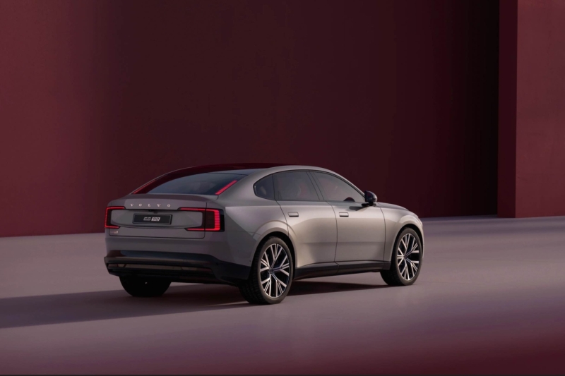Volvo ES90 Ultra