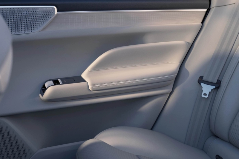 Volvo ES90 Ultra