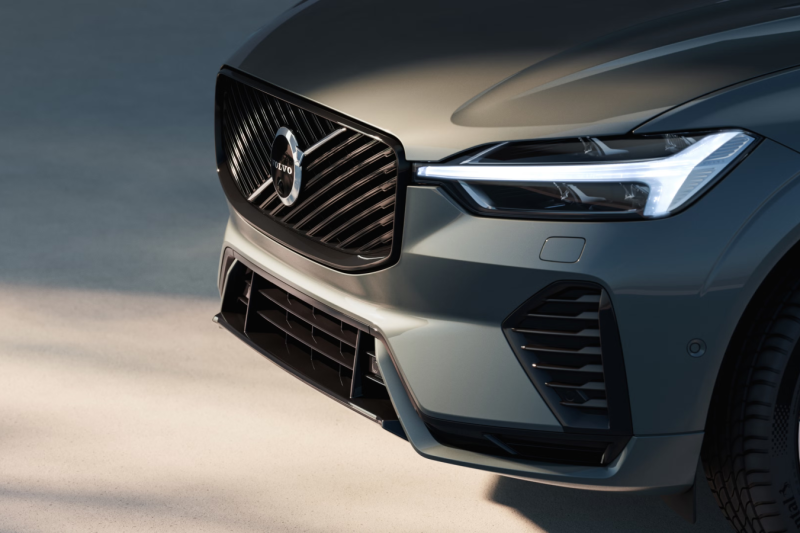 Volvo XC60 Plug-In Hybrid Recharge