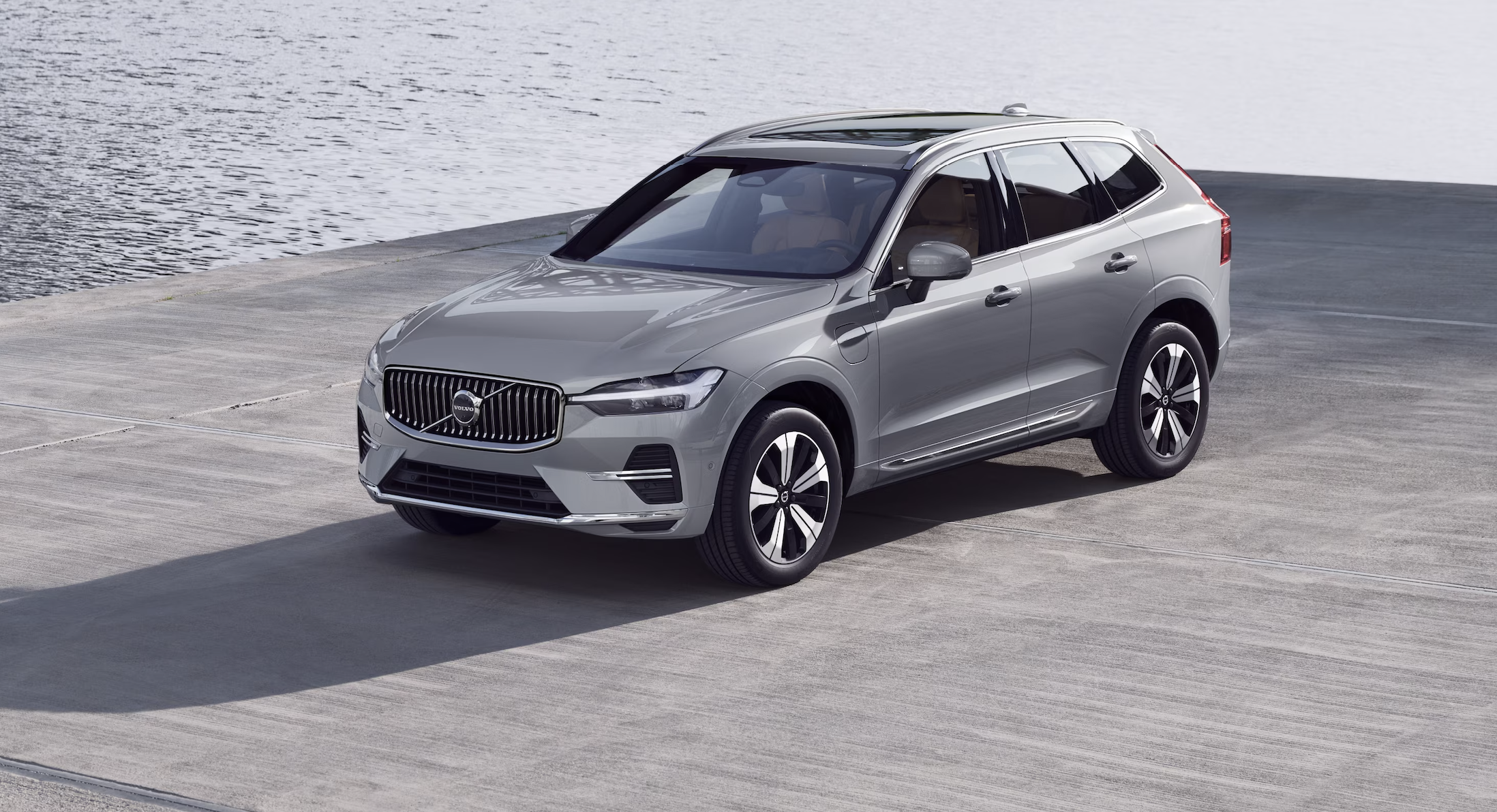 BẢNG GIÁ XE VOLVO PLUG-IN HYBRID XC60 ULTRA