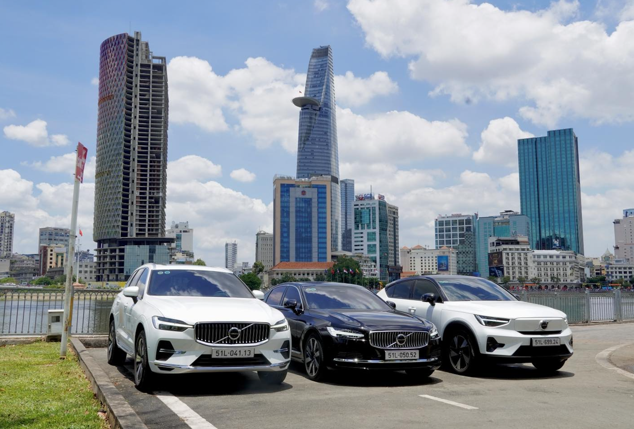 Vì Sao "Nhập Khẩu Nguyên Chiếc" Là Điểm Mạnh Của Xe Volvo Tại Việt Nam?