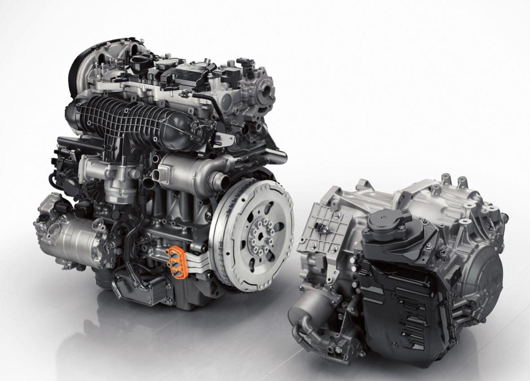 So sánh công nghệ Mild Hybrid và Plug-in Hybrid trên Volvo XC60 và S90