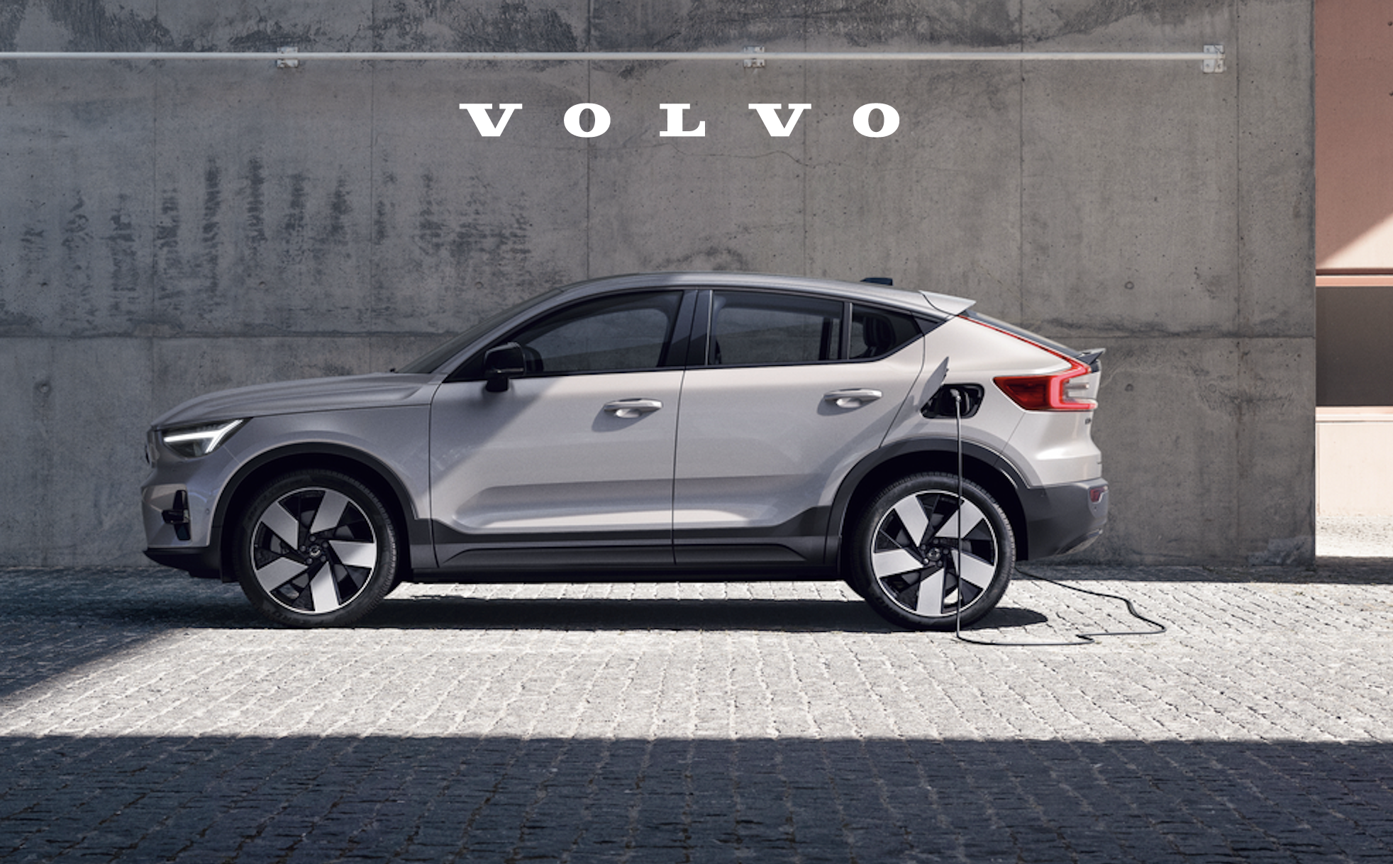 Công Nghệ An Toàn: An Toàn Tuyệt Đối – Cam Kết Sống Còn Của Volvo
