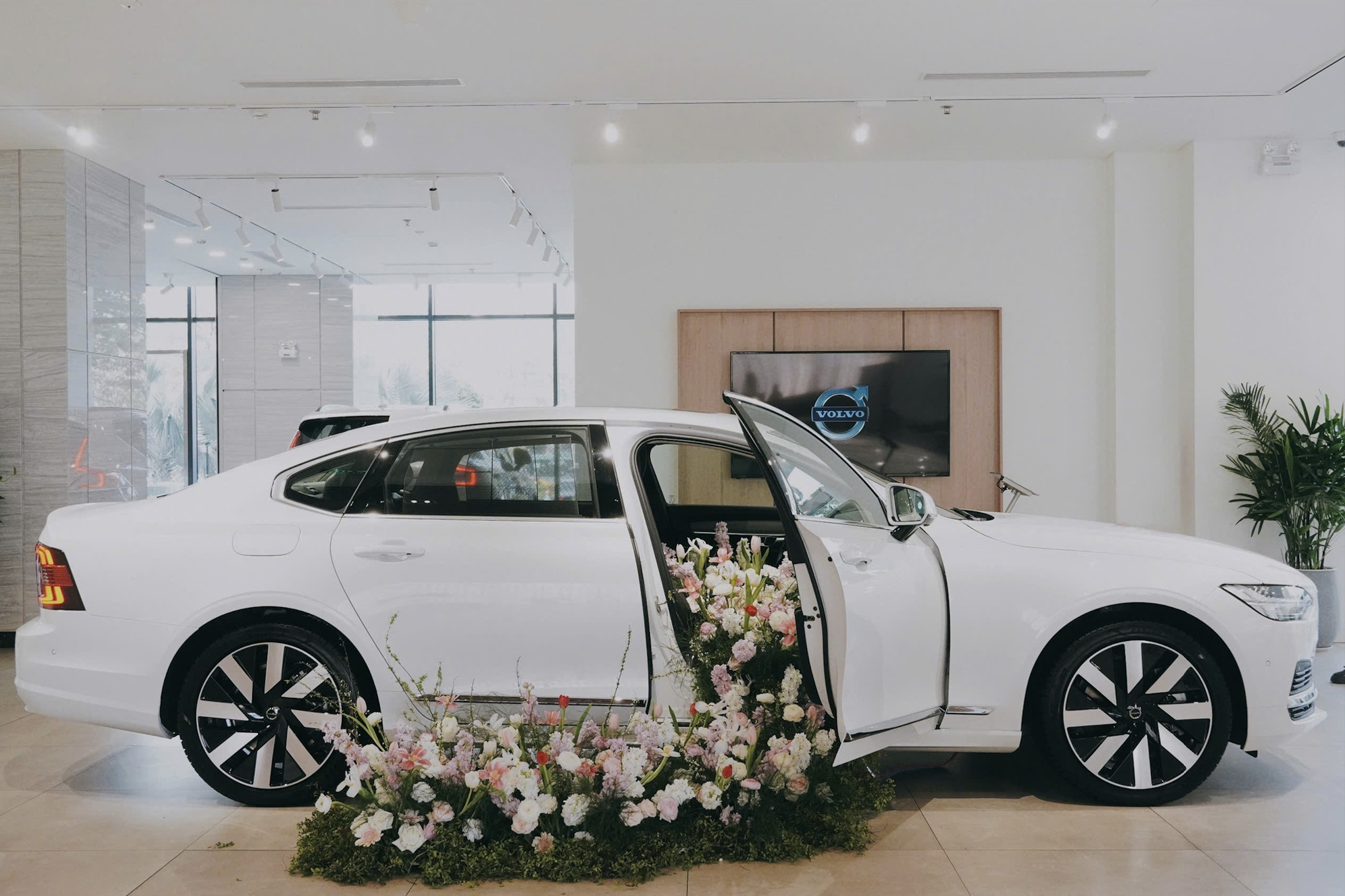 Trải Nghiệm Volvo S90 2025 Tại Volvo Car Đông Sài Gòn