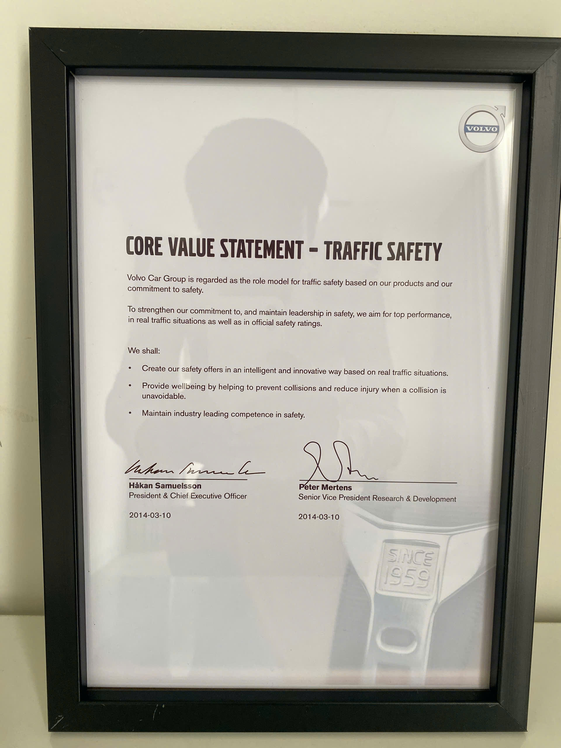 Volvo - An Toàn Hàng Đầu Thế Giới