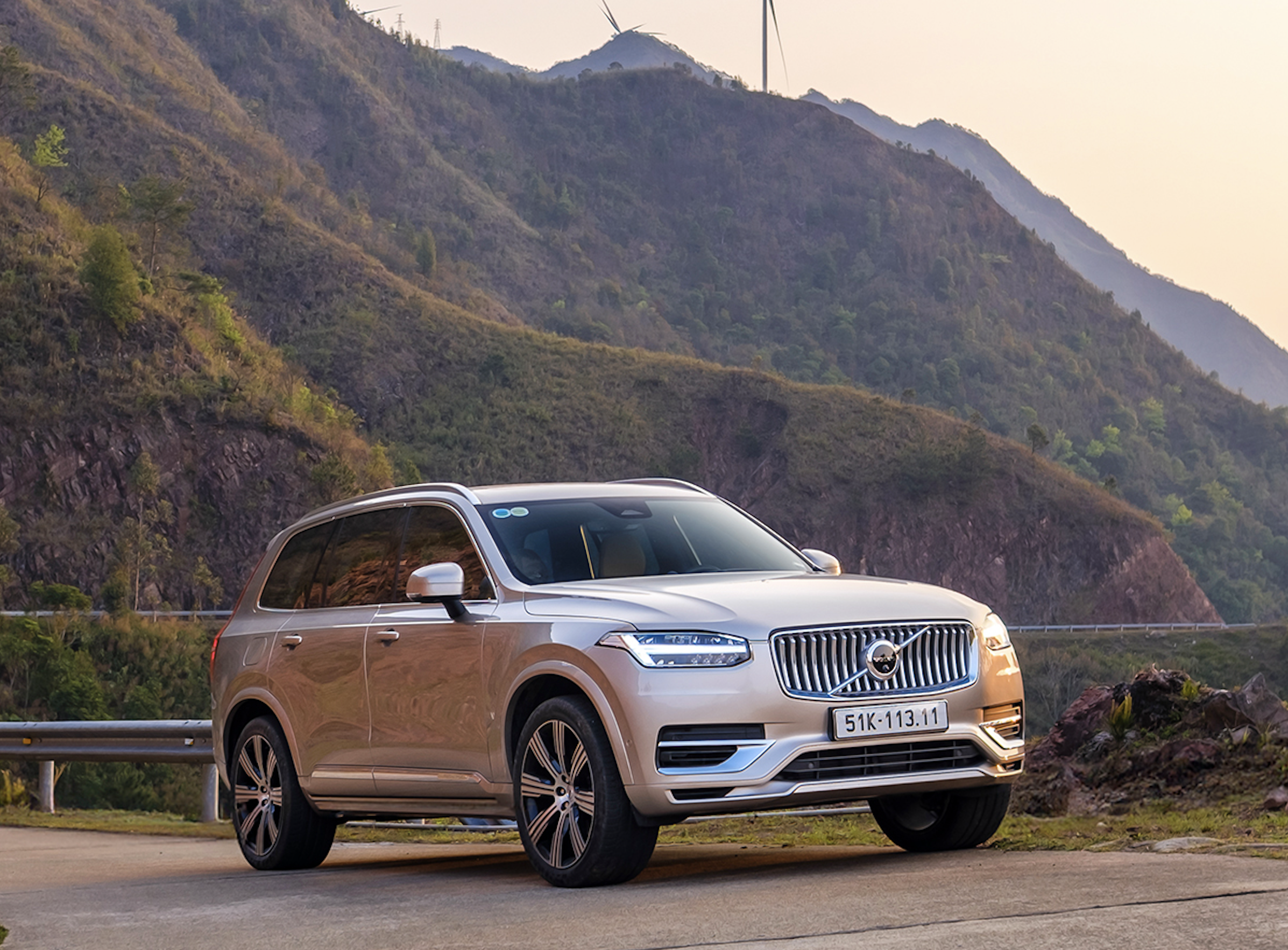 Volvo XC90 Plug-in Hybrid Ultra – SUV đầu bảng của Volvo