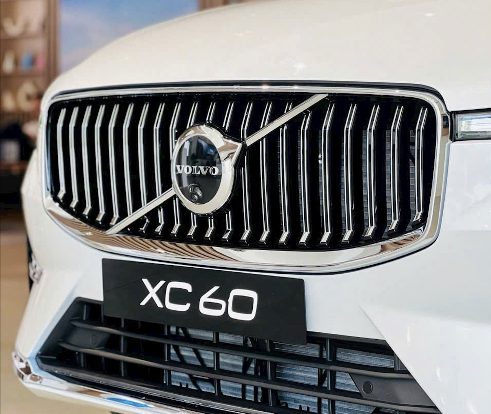 Lưới tản nhiệt Volvo XC60 Plug-in Hybrid Ultra