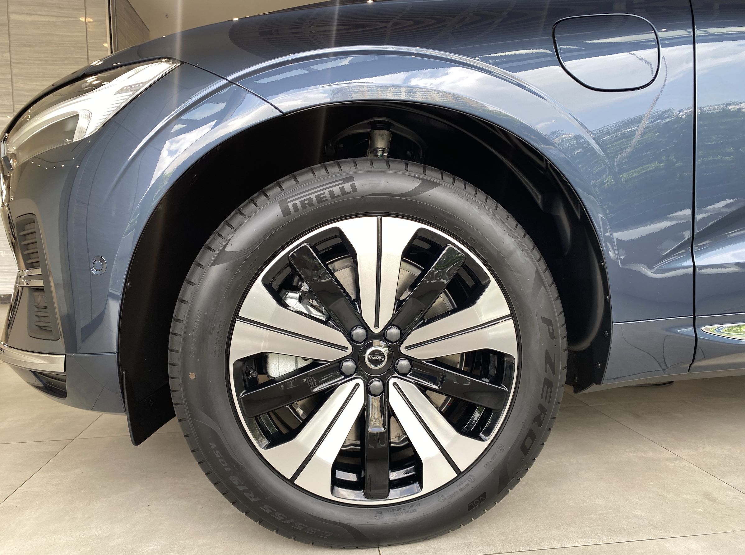 Mâm xe Volvo XC60 Plug-in Hybrid Ultra