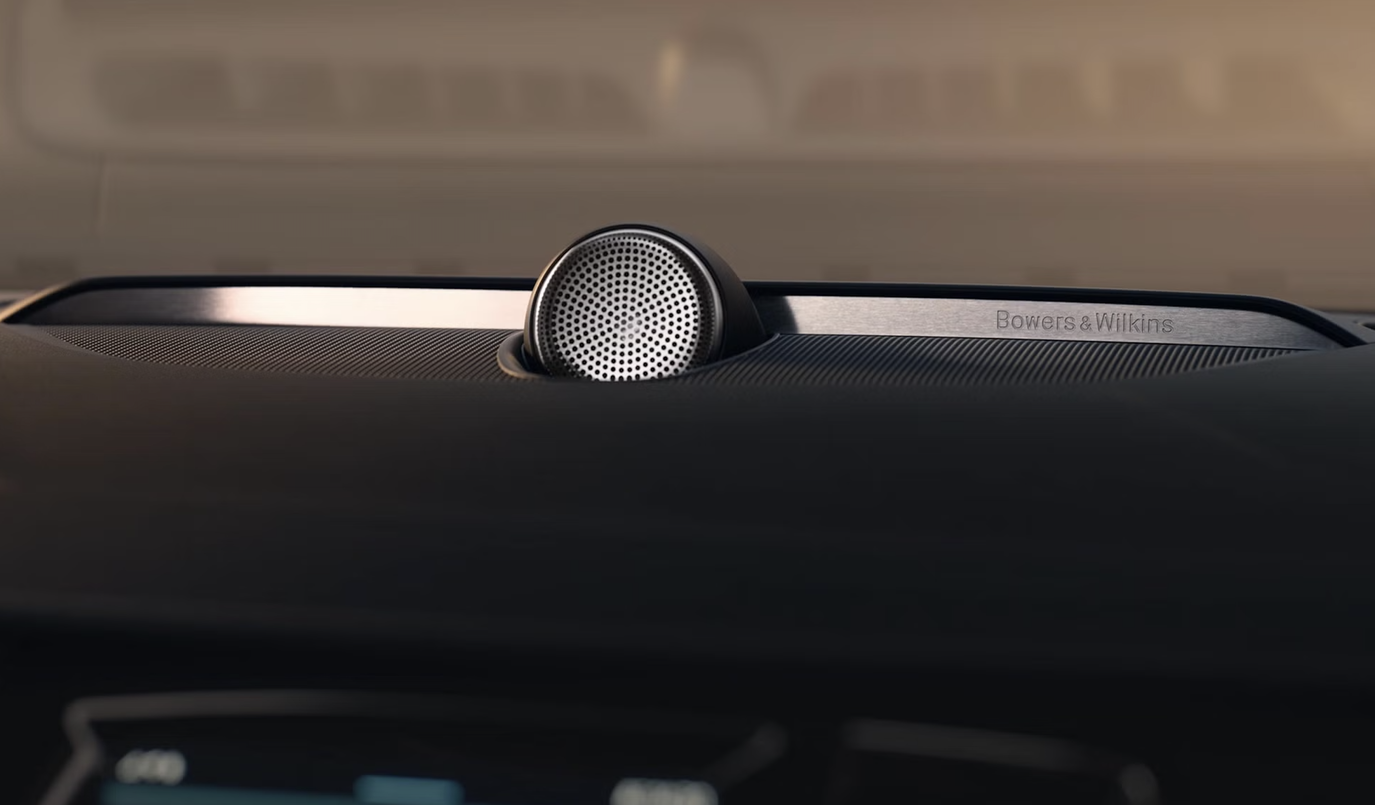 Hệ Thống Âm Thanh Bowers & Wilkins Cao Cấp
