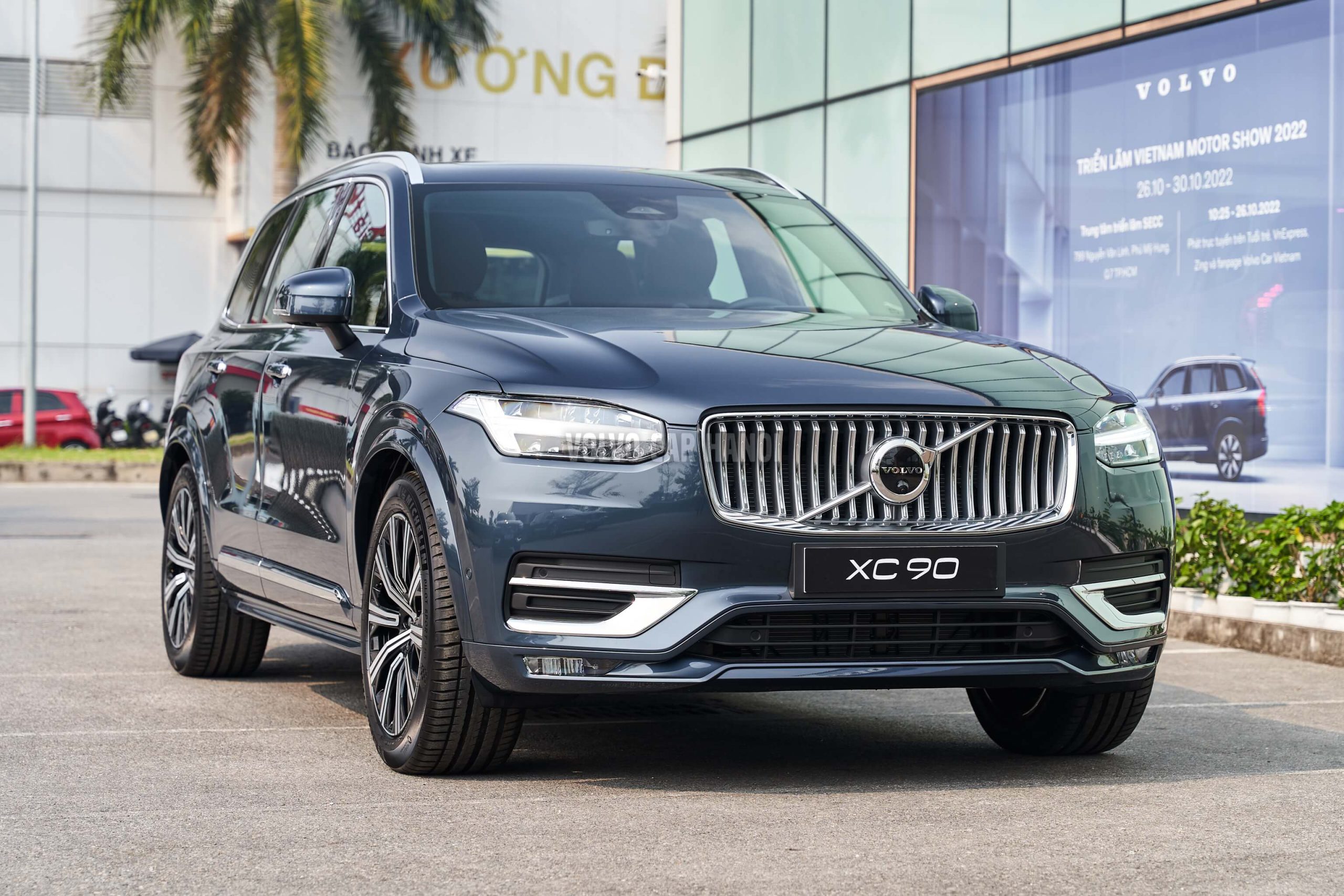 Tổng quan So sánh Volvo XC90 Plug-in Hybrid Ultra và Volvo XC60 Plug-in Hybrid Ultra