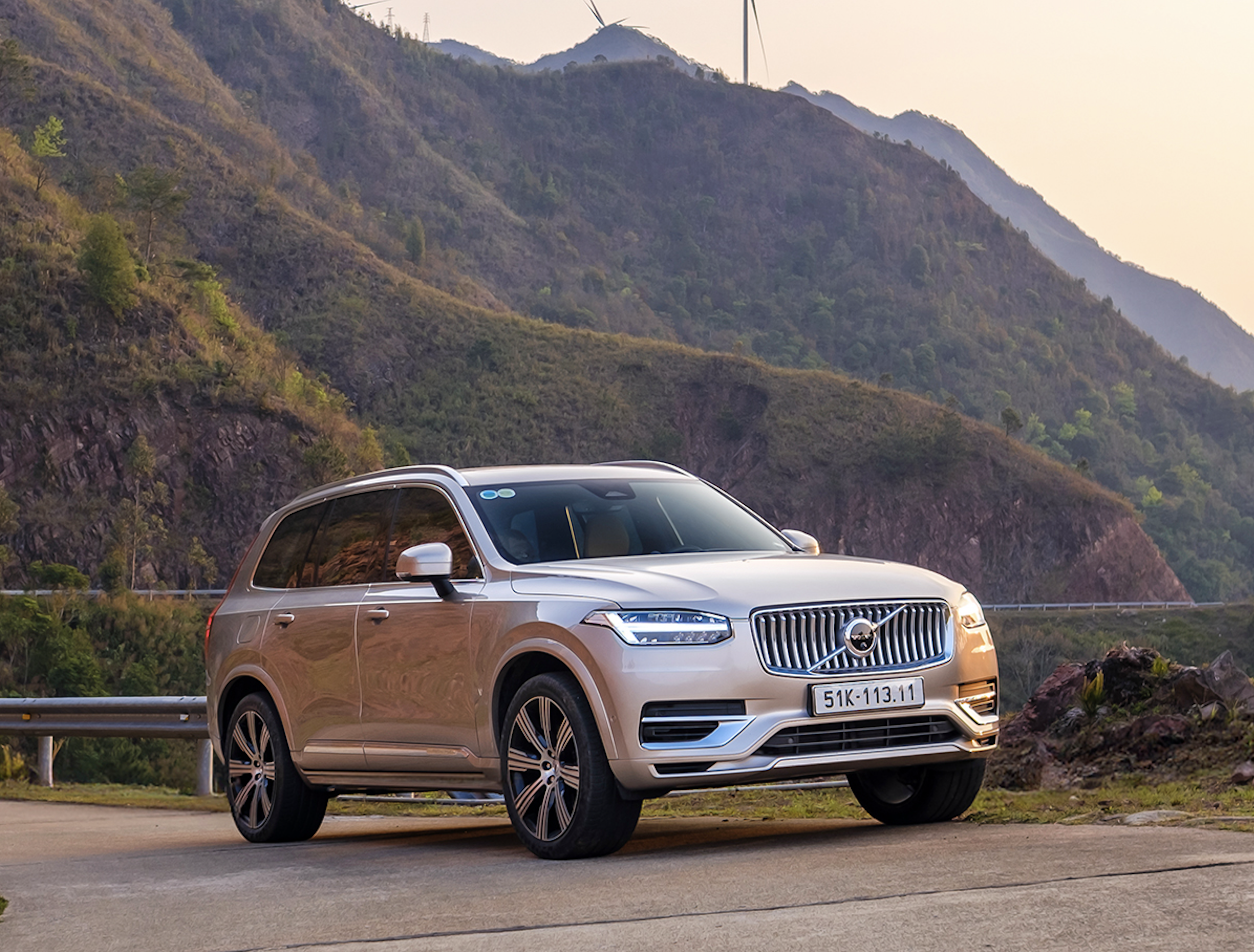 Volvo XC90 Plug-in Hybrid Ultra Là Lựa Chọn SUV 7 Chỗ Hoàn Hảo
