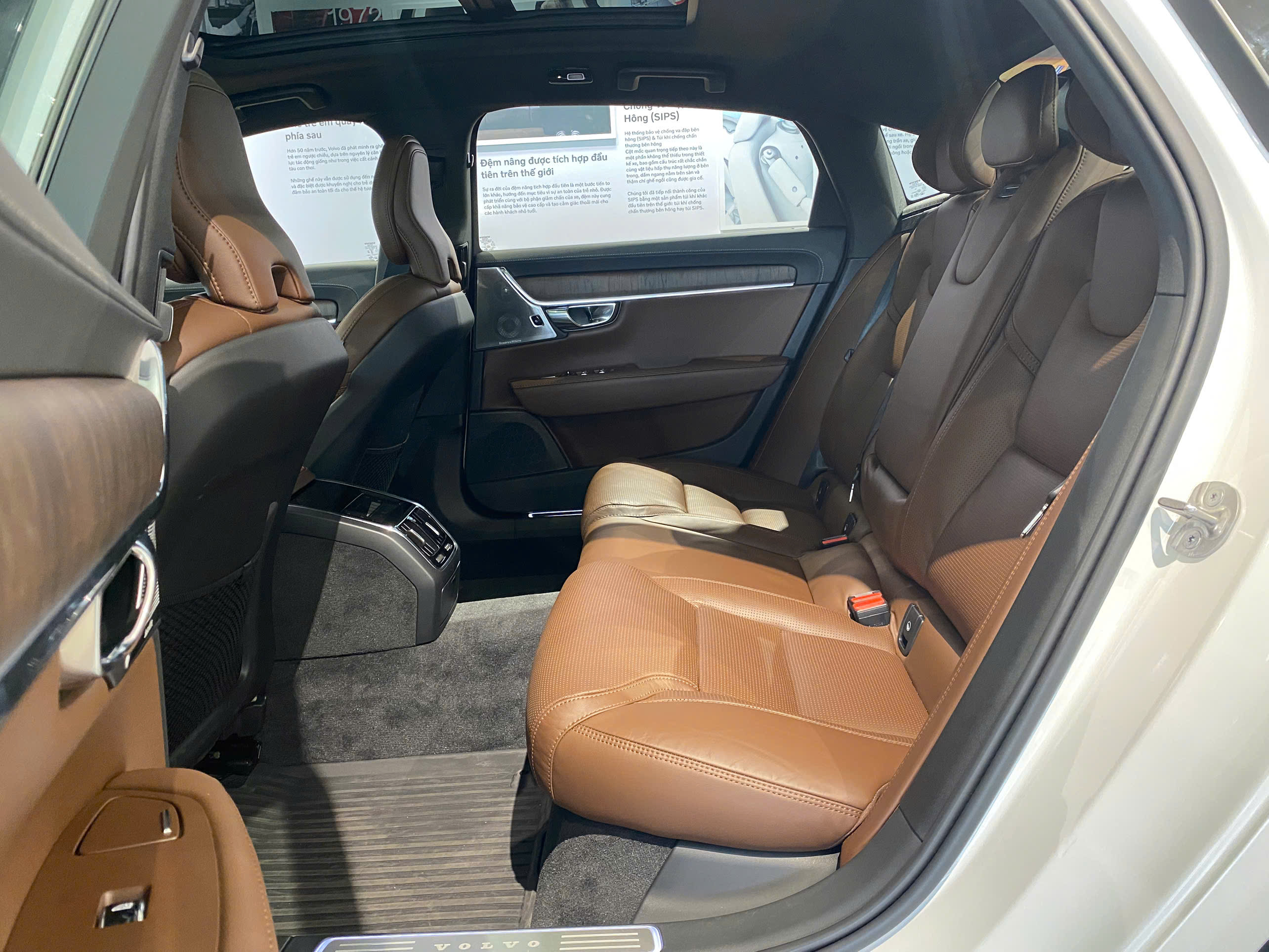 Volvo S90 Ultra 2025