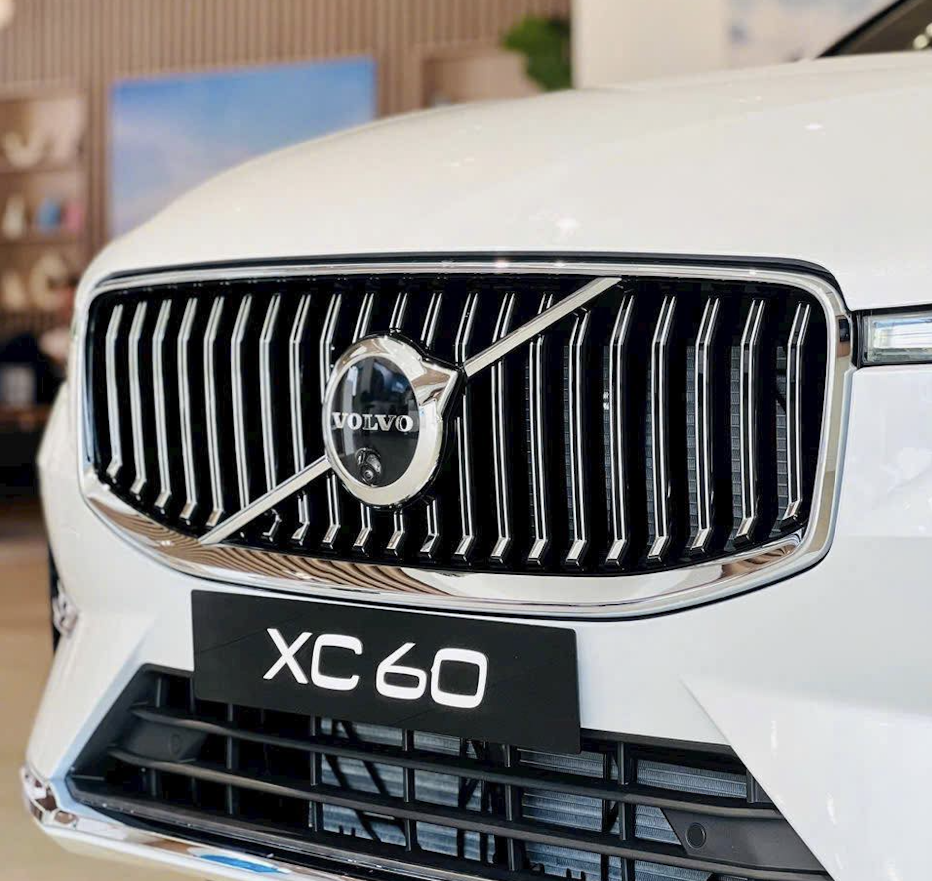 Thiết kế Ngoại thất Volvo XC60 : Tinh tế và khác biệt