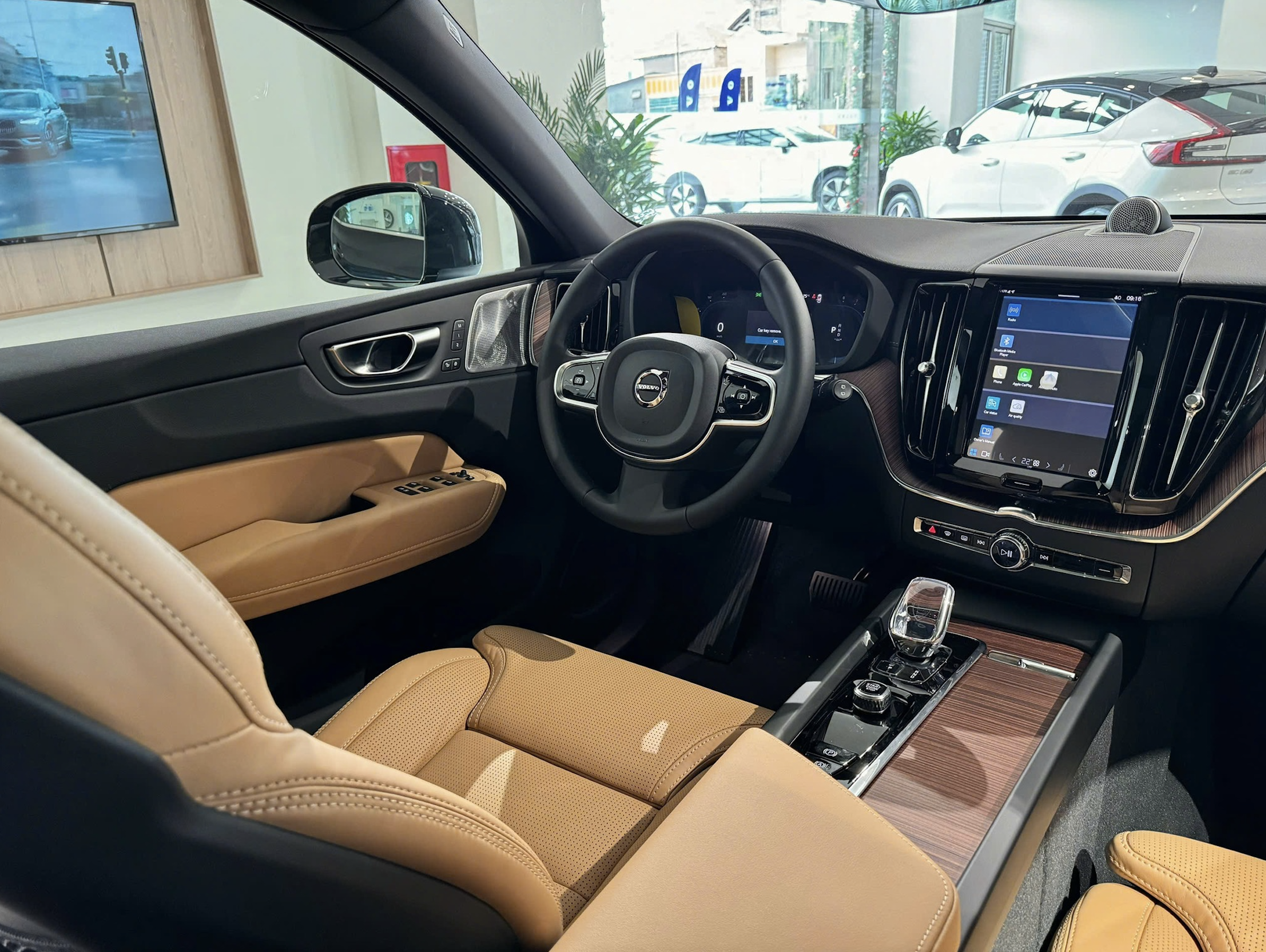 Nội thất Volvo XC60 : Sự giao thoa giữa tiện nghi và công nghệ