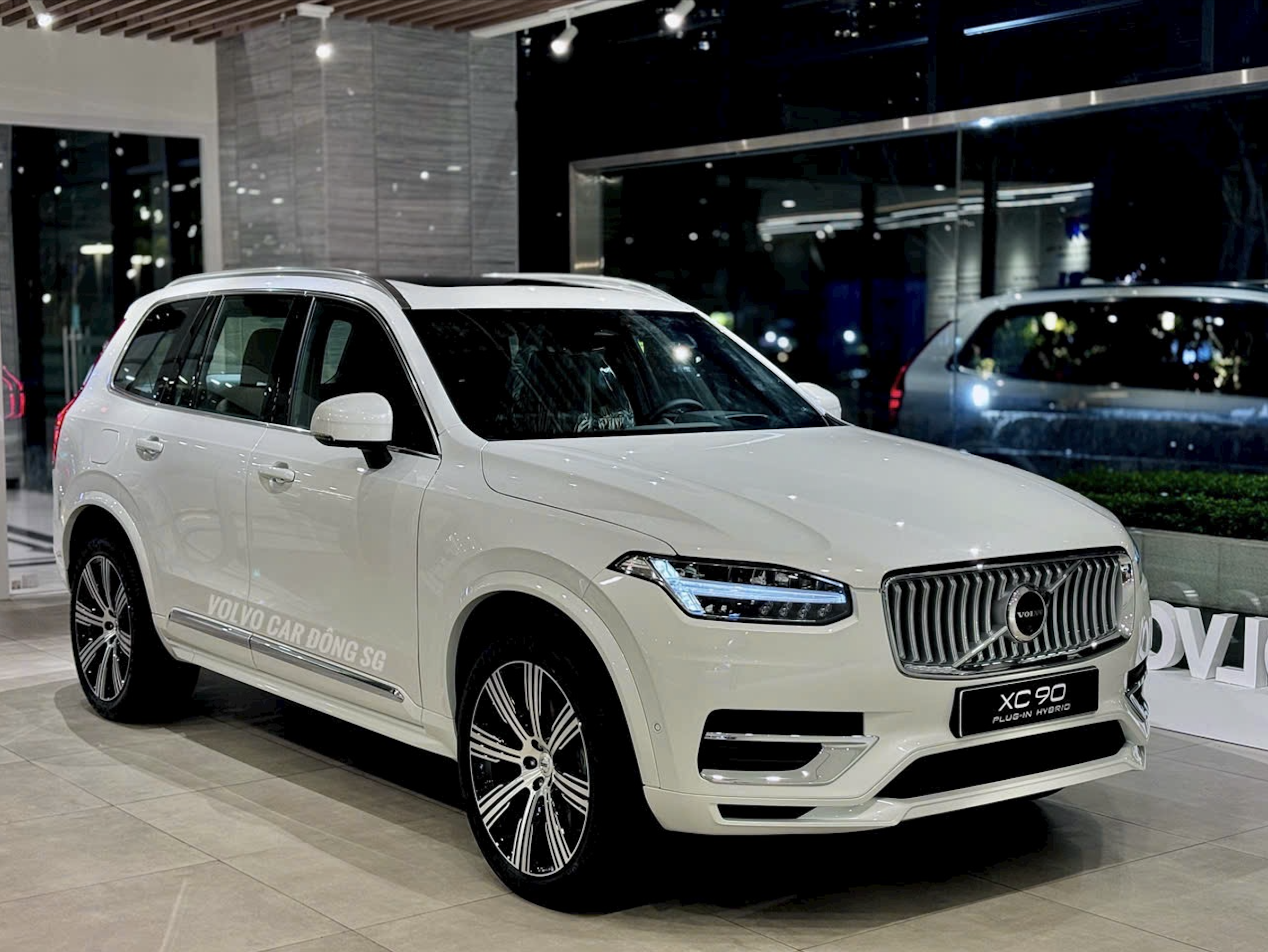Volvo XC90 màu Trắng