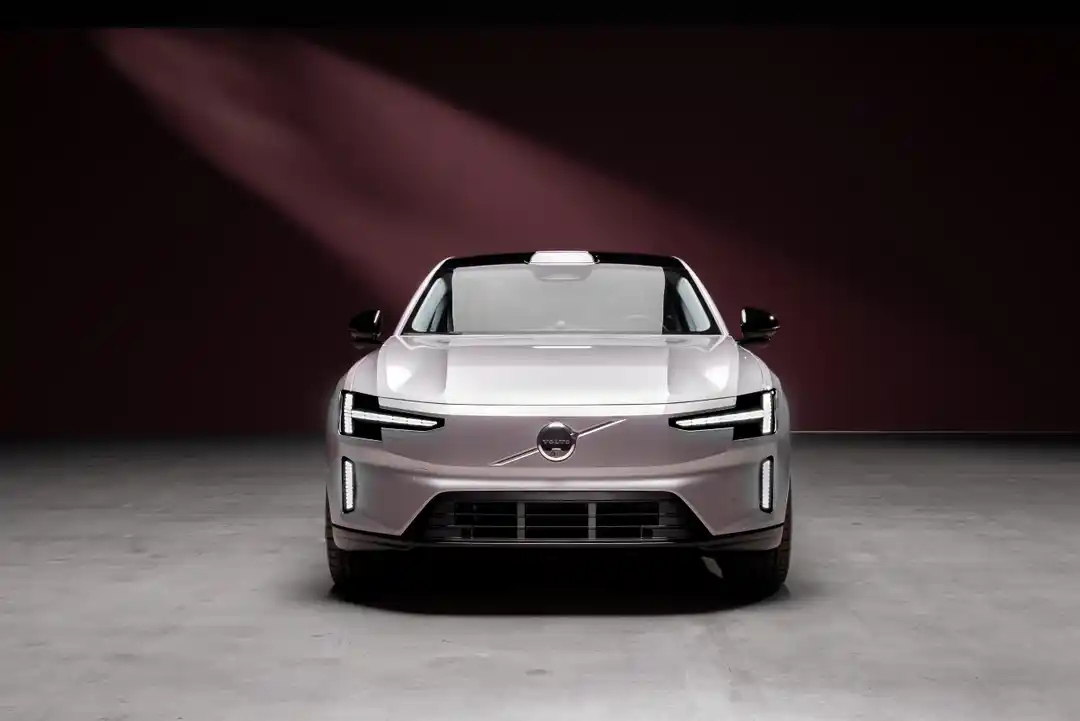 Bảng Giá Xe Volvo Tháng 10/2026 Mới Nhất volvo es90