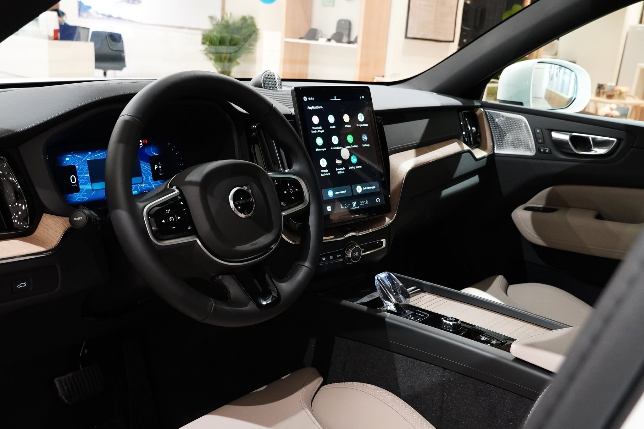 Đánh Giá Nội Thất Volvo XC60 Ultra – Không Gian Sang Trọng Và Tinh Tế