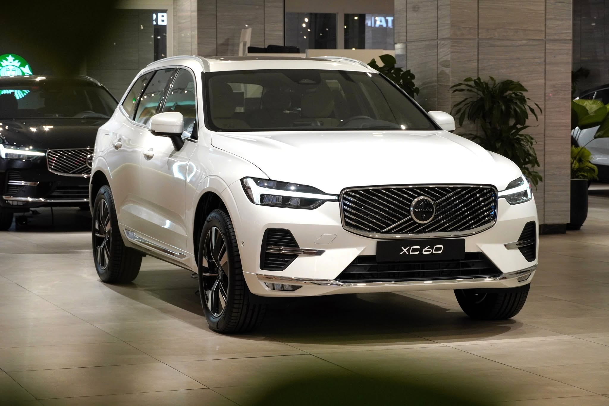 Đánh Giá Ngoại Thất Volvo XC60 Ultra – Vẻ Đẹp Đương Đại Bắc Âu