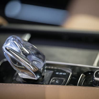 Cần số pha lê xc90