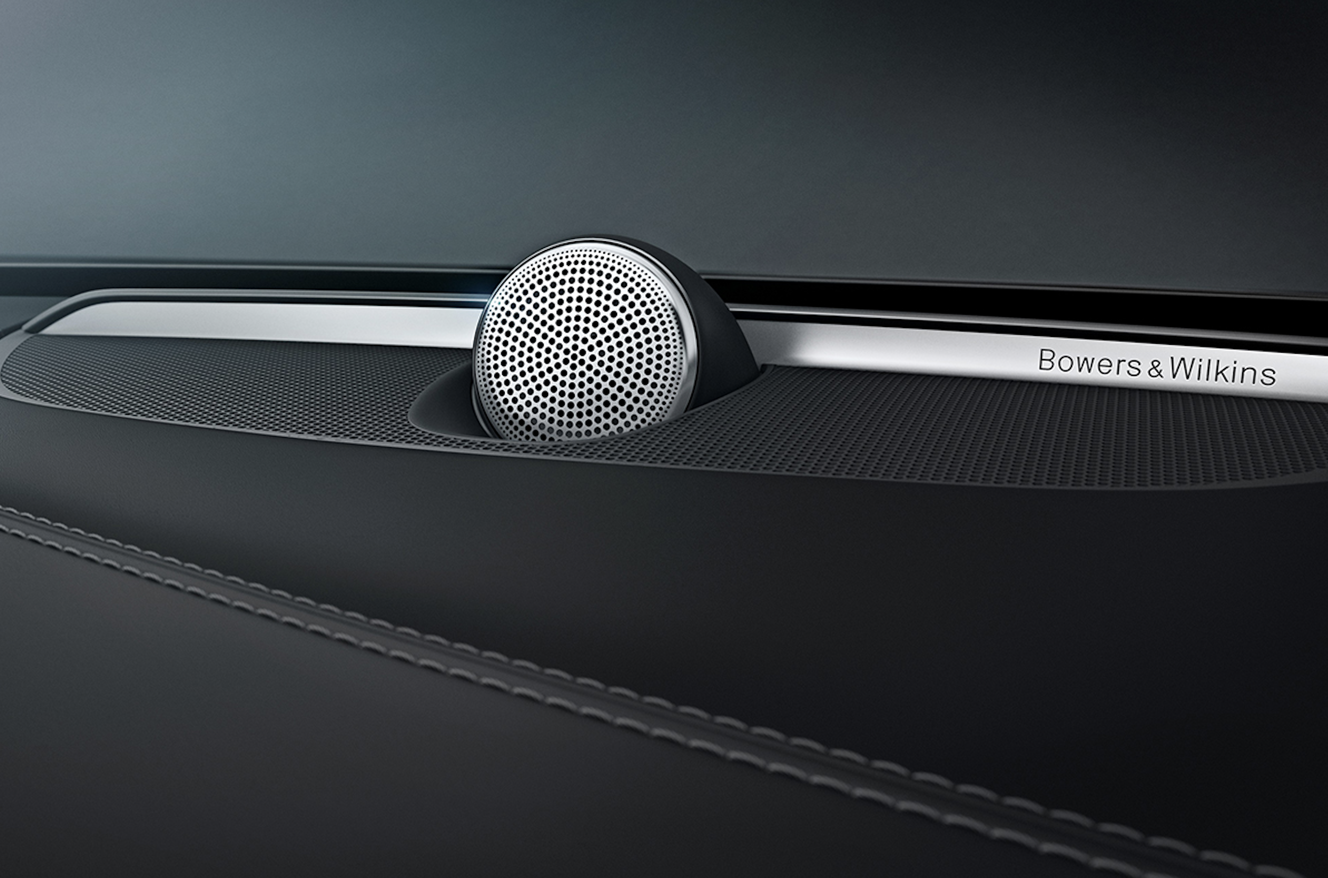Loa Bowers & Wilkins được trang bị trên mẫu xe Volvo nào ?