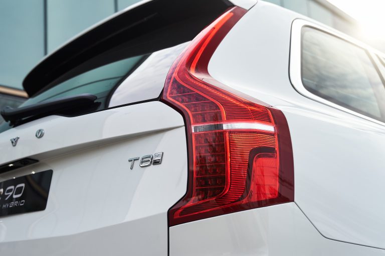 Ngoại thất Volvo XC90 2026 SUV sang cho gia đình