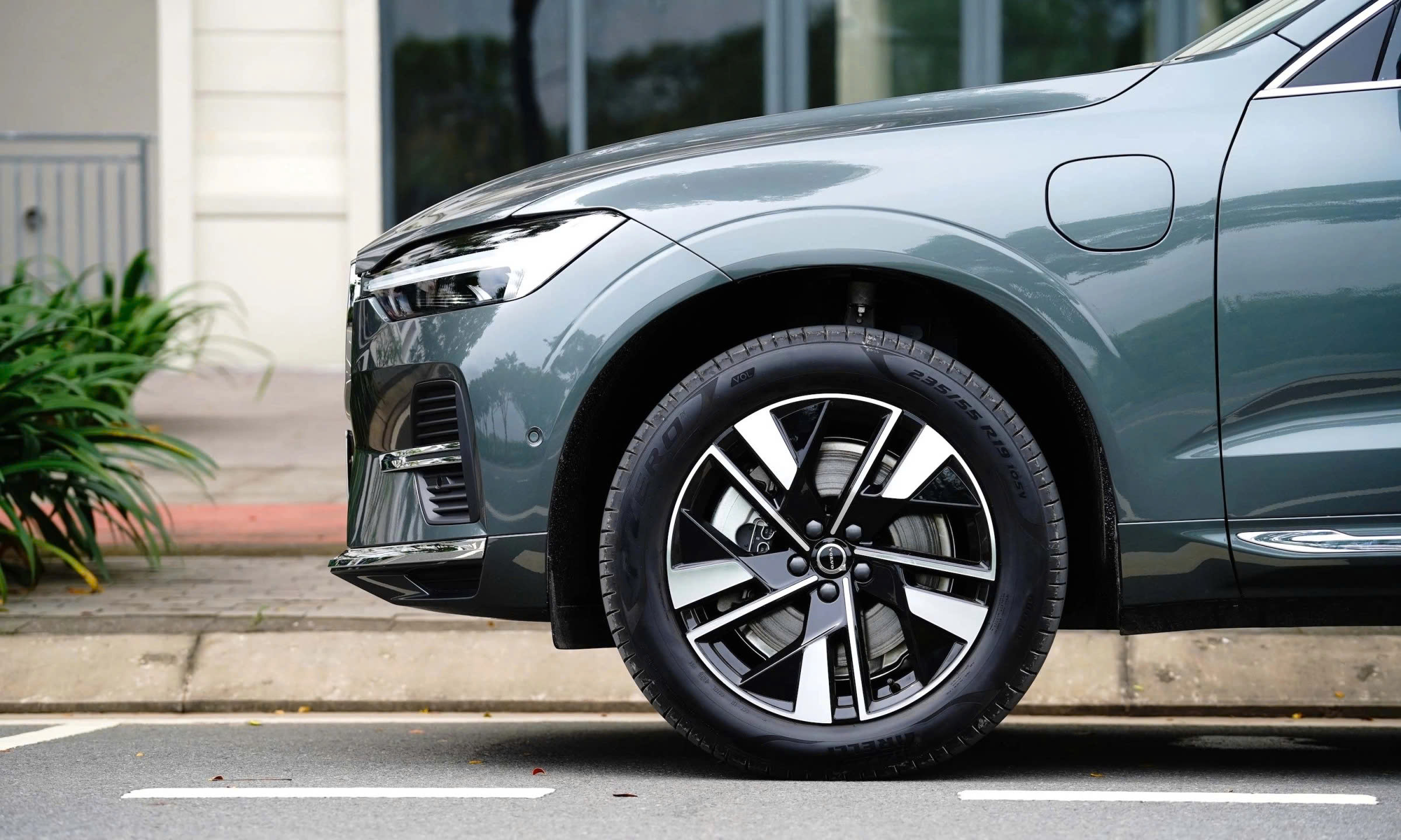 Chất liệu nội thất tương xứng với Bảng Giá Xe Volvo hạng sang