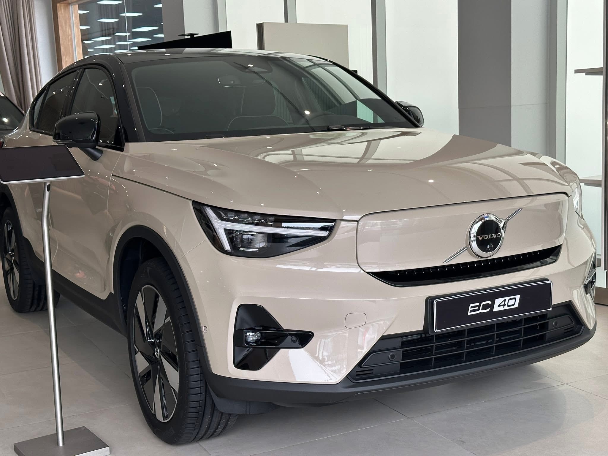 Chi tiết Giá Xe Volvo sau thuế phân khúc SUV đô thị cỡ nhỏ