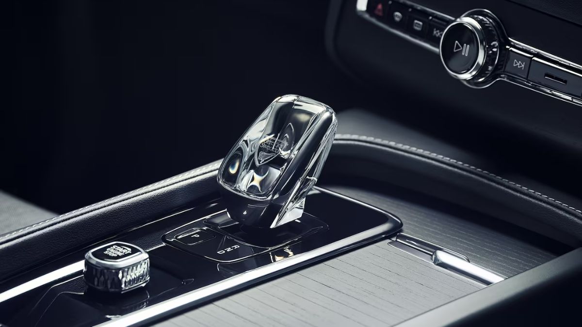 Ngoại thất trong review Volvo XC90 Plug-in Hybrid 2026 chi tiết