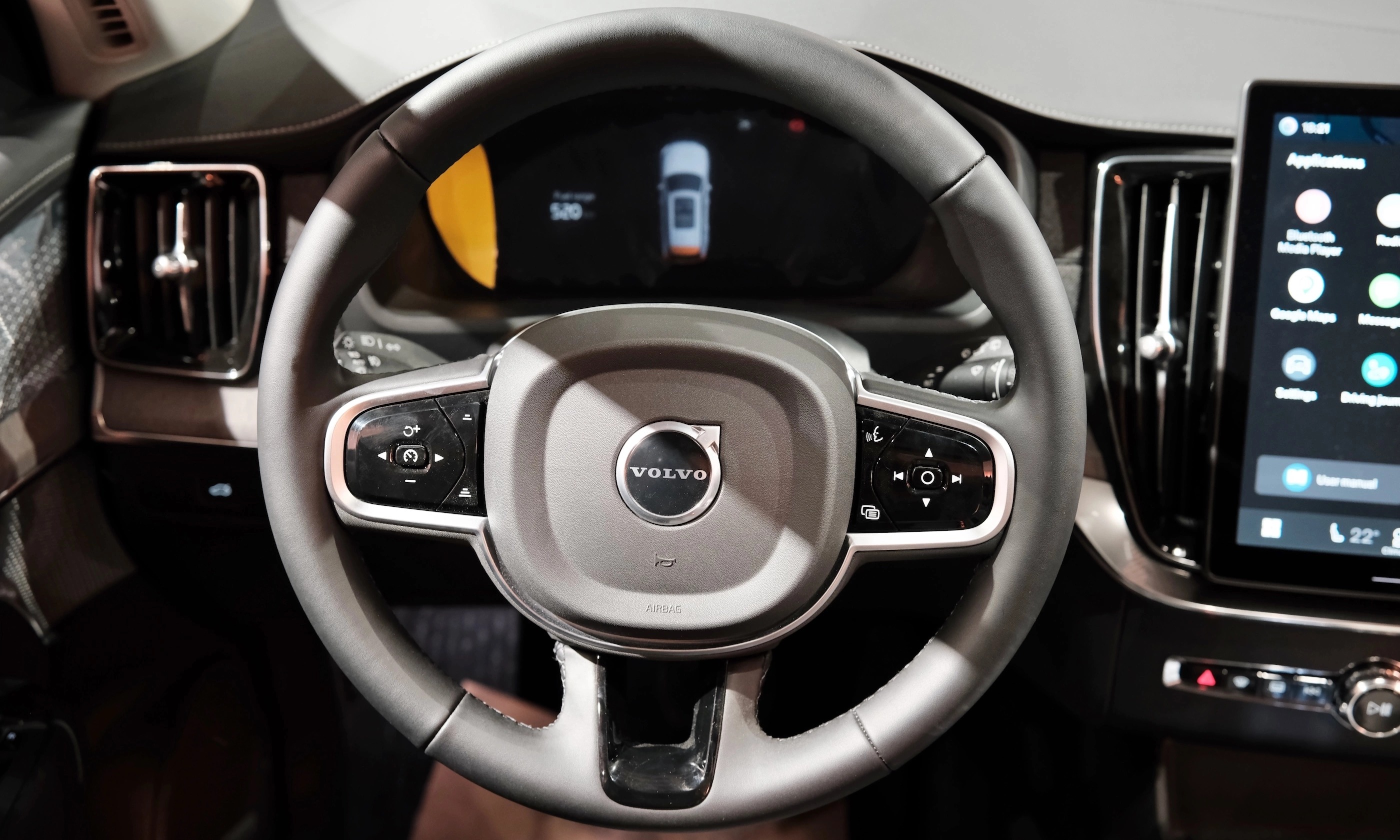 Tùy chọn chế độ lái trên Volvo XC90 tối ưu hóa trải nghiệm người dùng