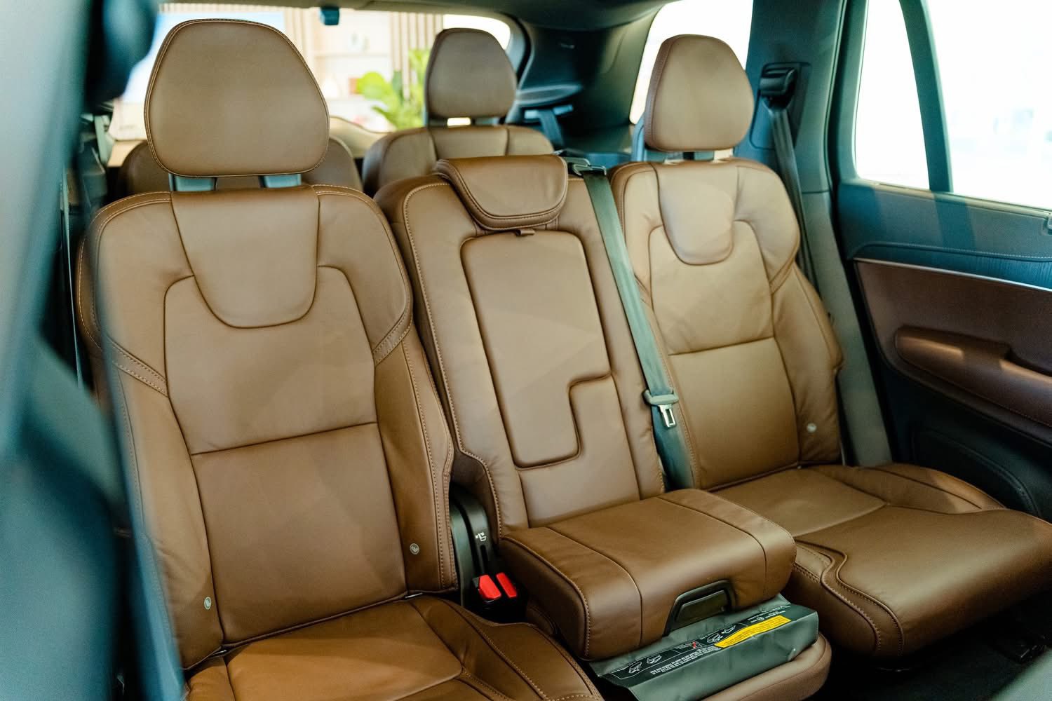 Sự thoải mái tuyệt đỉnh trên hàng ghế massage của dòng xe Volvo XC90 2026
