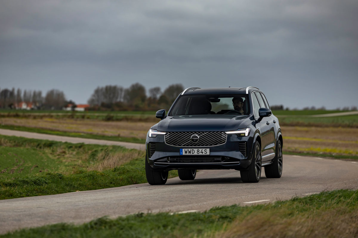 Volvo XC90 2026 SUV 7 Chỗ Cho Gia Đình