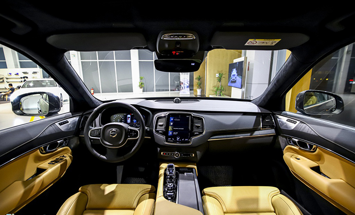 Xưởng dịch vụ chăm sóc điểm bán Volvo XC90 Hybrid 2026 bán tại Hà Nội