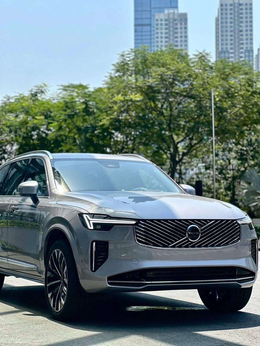 Trải nghiệm ghế da Nappa êm ái trên Volvo XC90 Hybrid 2026 Bình Dương