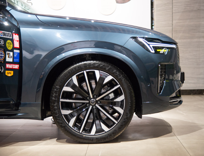 Giải pháp sạc điện an toàn cho Volvo XC90 Hybrid 2026 tại nhà