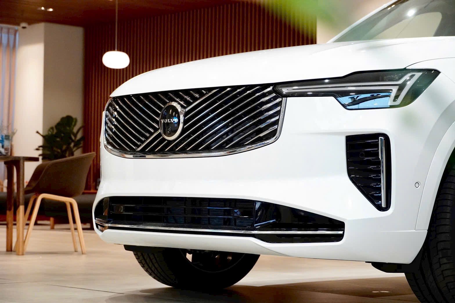Sự thoải mái tuyệt đỉnh trên hàng ghế da của dòng xe Volvo XC90 Ultra 2026