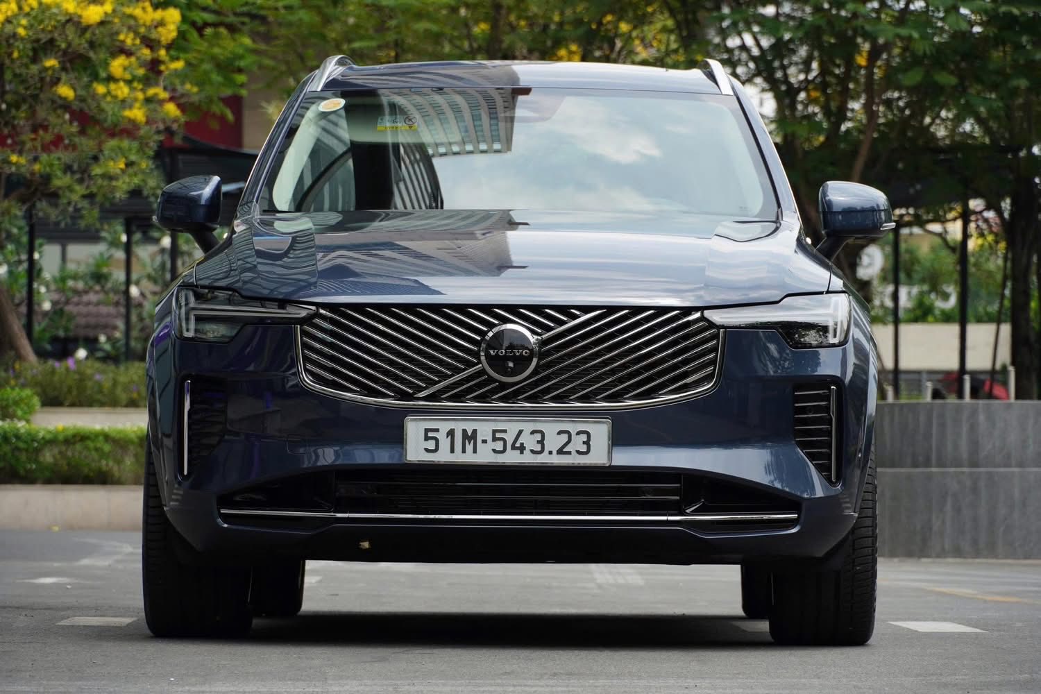 Hệ thống loa vòm Bowers & Wilkins đắt giá trên siêu phẩm Volvo XC90 Ultra 2026