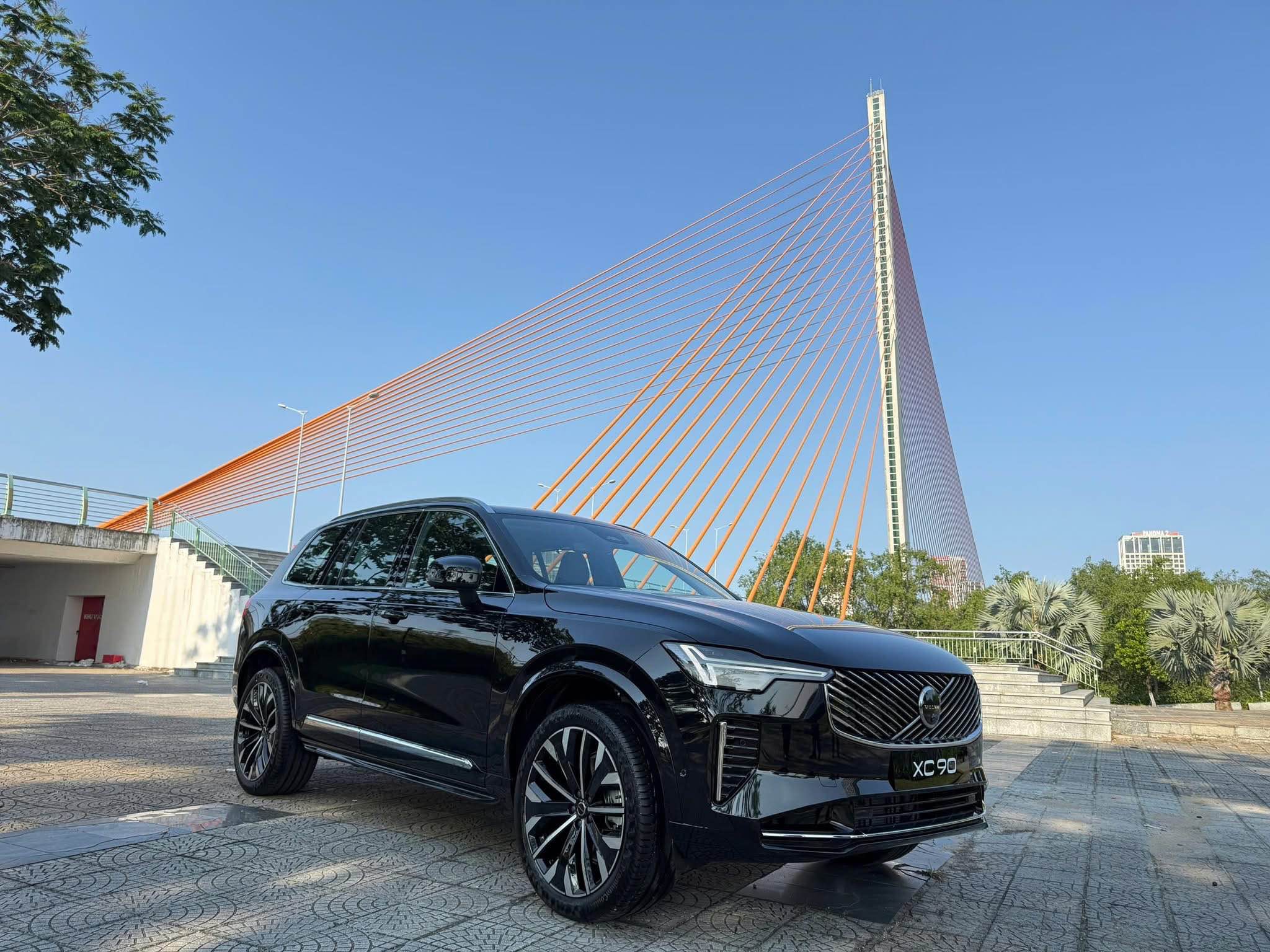 Trải nghiệm sự êm ái của bộ ghế da Fine Nappa trên xe Volvo XC90 Ultra 2026