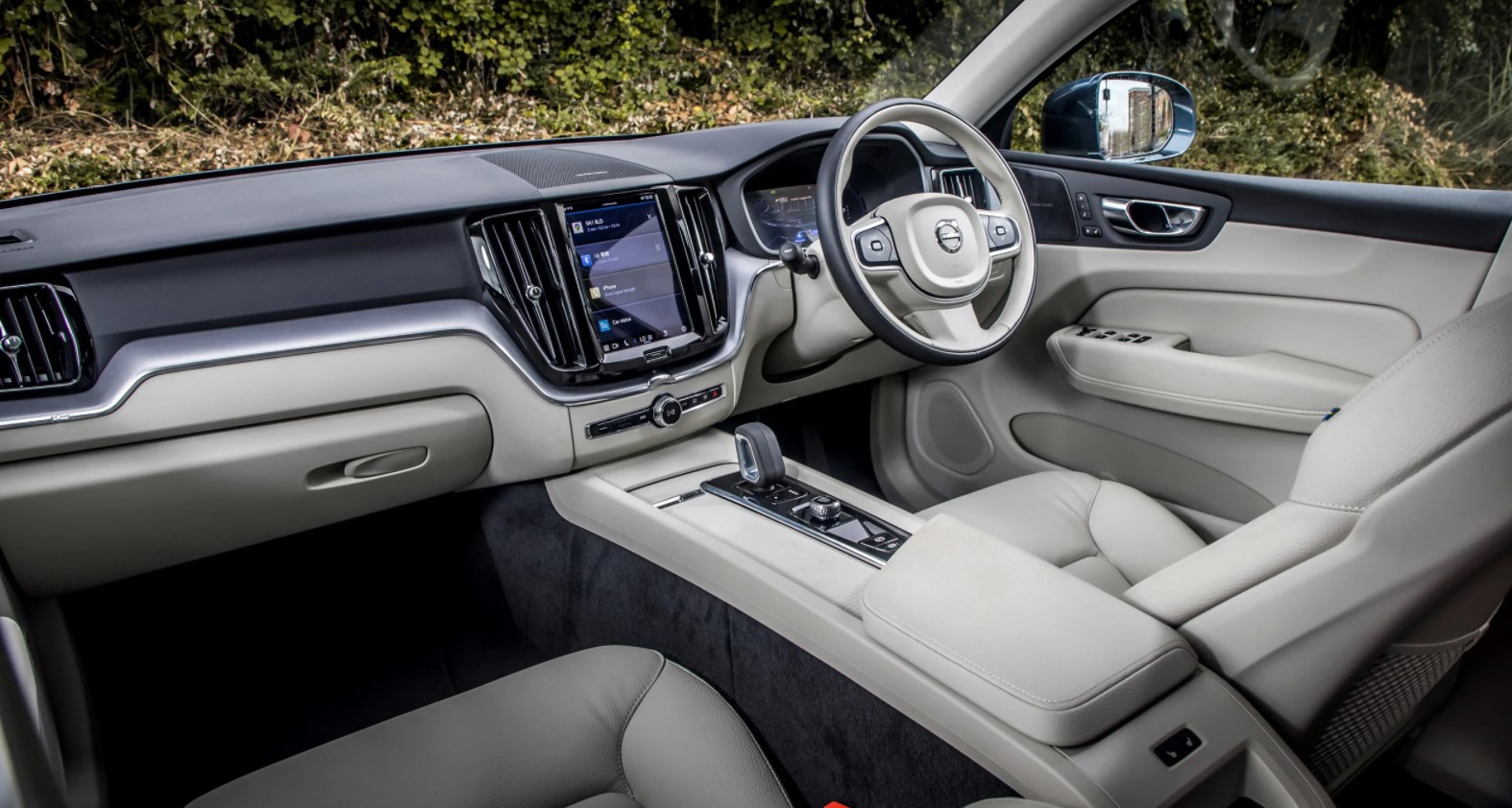 CleanZone - Hệ thống lọc không khí trong lành cho cabin