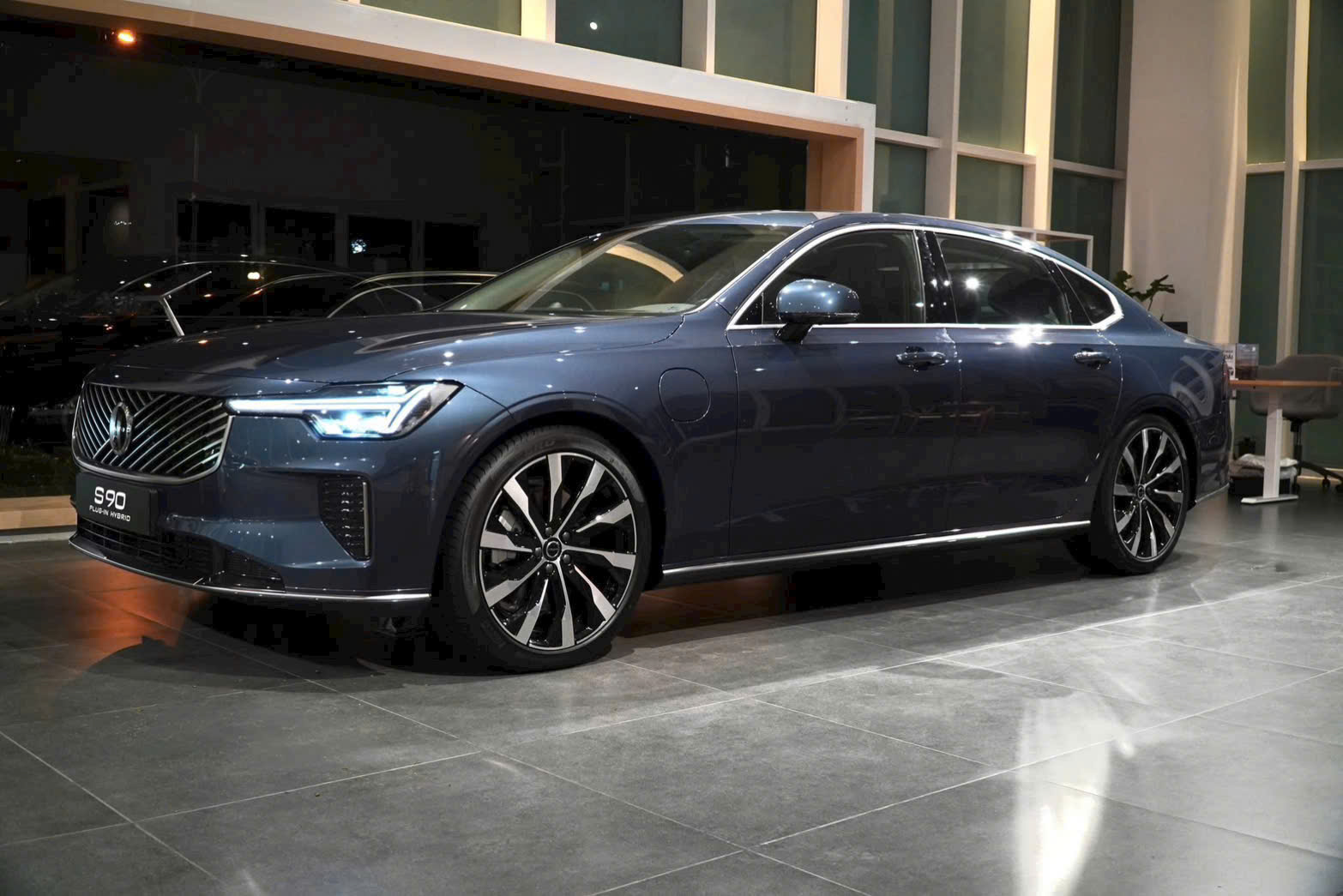 S90 Plug-in Hybrid Ultra: Những cải tiến đời mới nhất