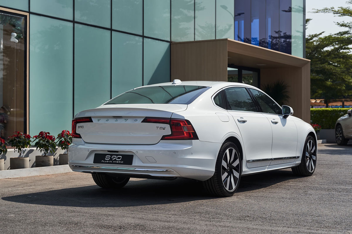 S90 Plug-in Hybrid Ultra: Thực tế có đúng như quảng cáo?