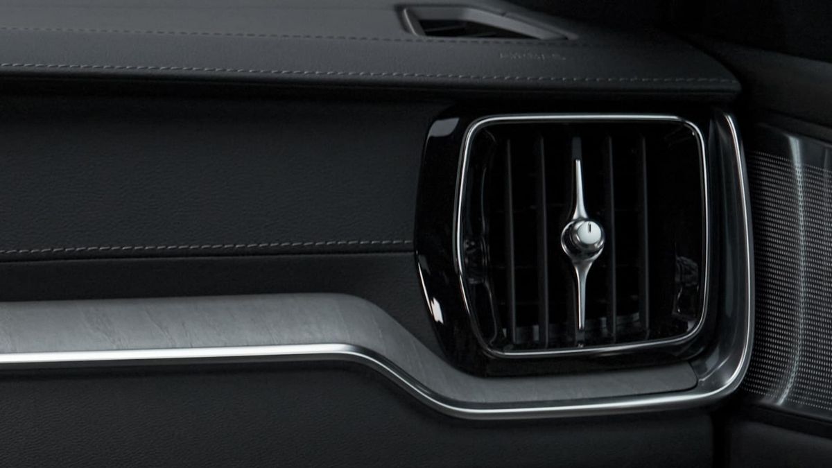 V60 Cross Country – Xế hộp với nội thất cực kỳ rộng rãi và linh hoạt