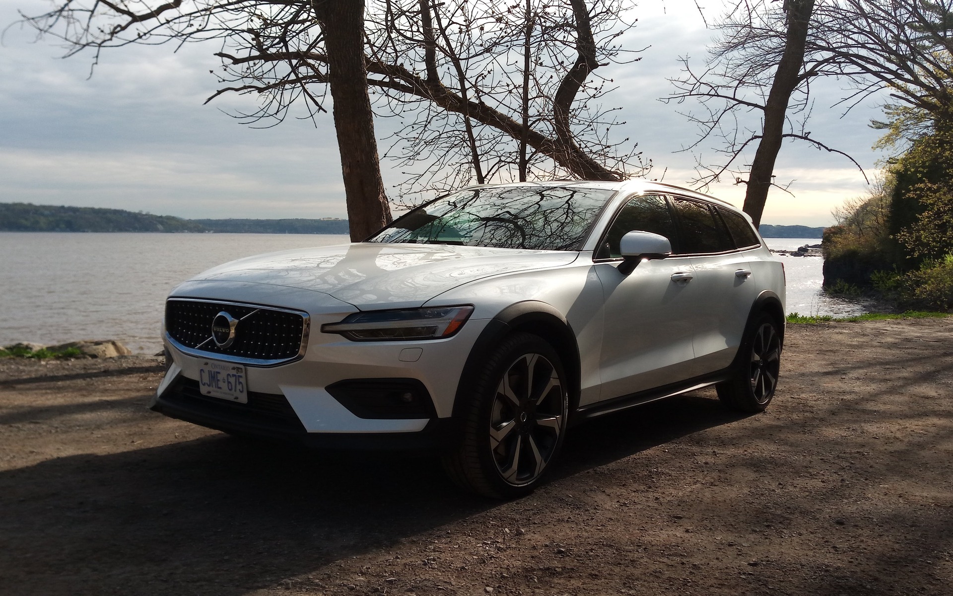 Volvo V60 và hệ dẫn động AWD: Lợi thế vượt trội