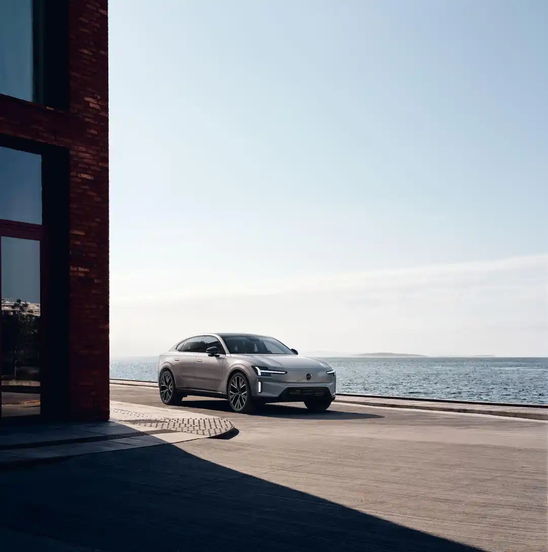 Volvo ES90 – Tuyệt Tác Sedan Điện Sang Trọng