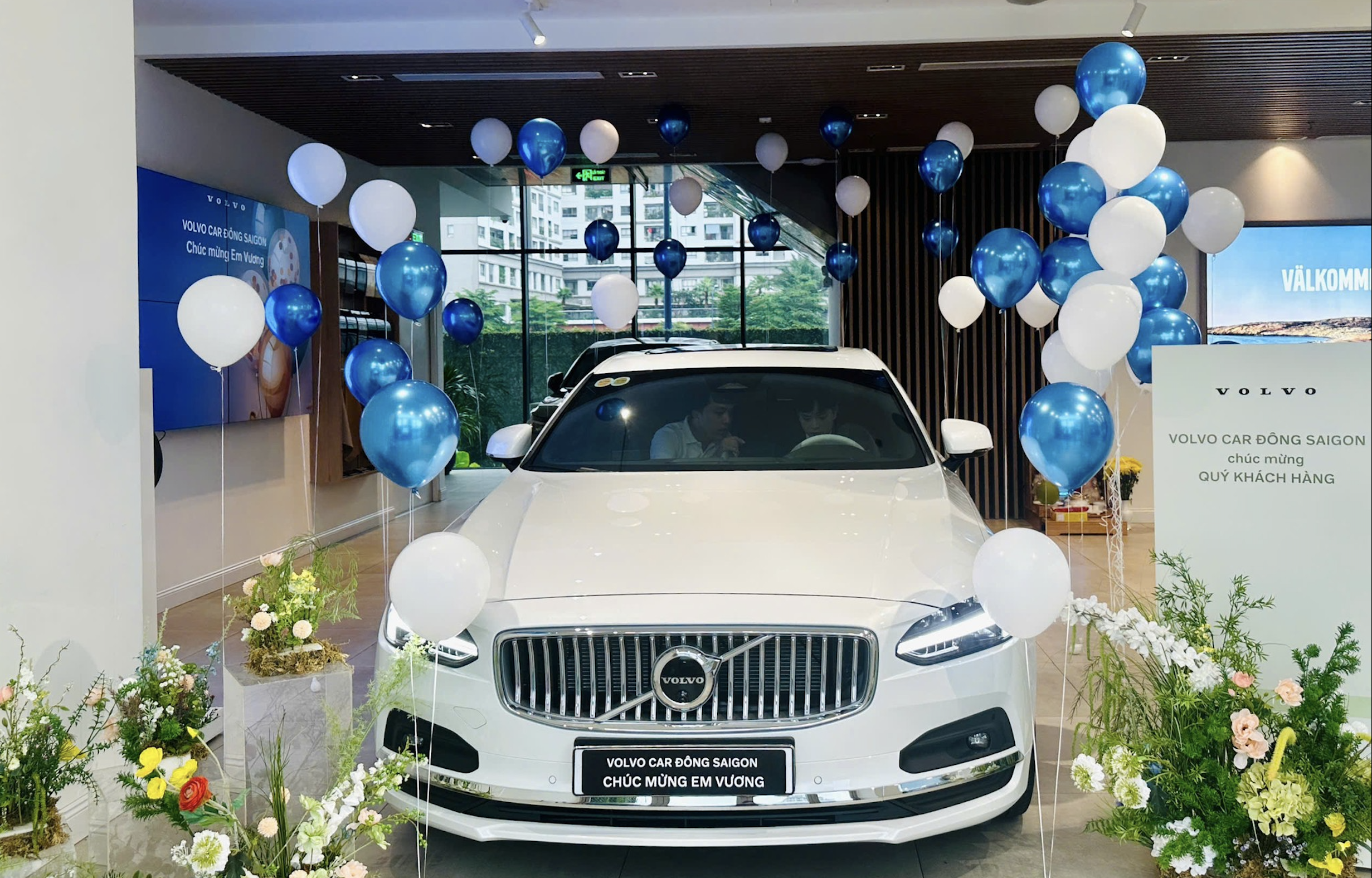 Volvo S90: Cùng phân khúc với những mẫu xe nào?