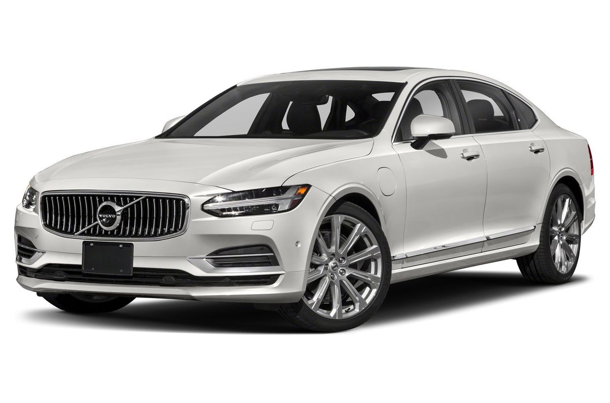 Volvo S90 vs V60 Cross Country: Nên chọn sedan hay wagon?