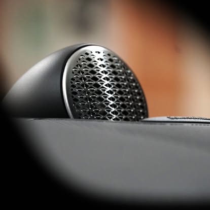 Volvo XC60 Bowers & Wilkins Có Gì Đặc Biệt?