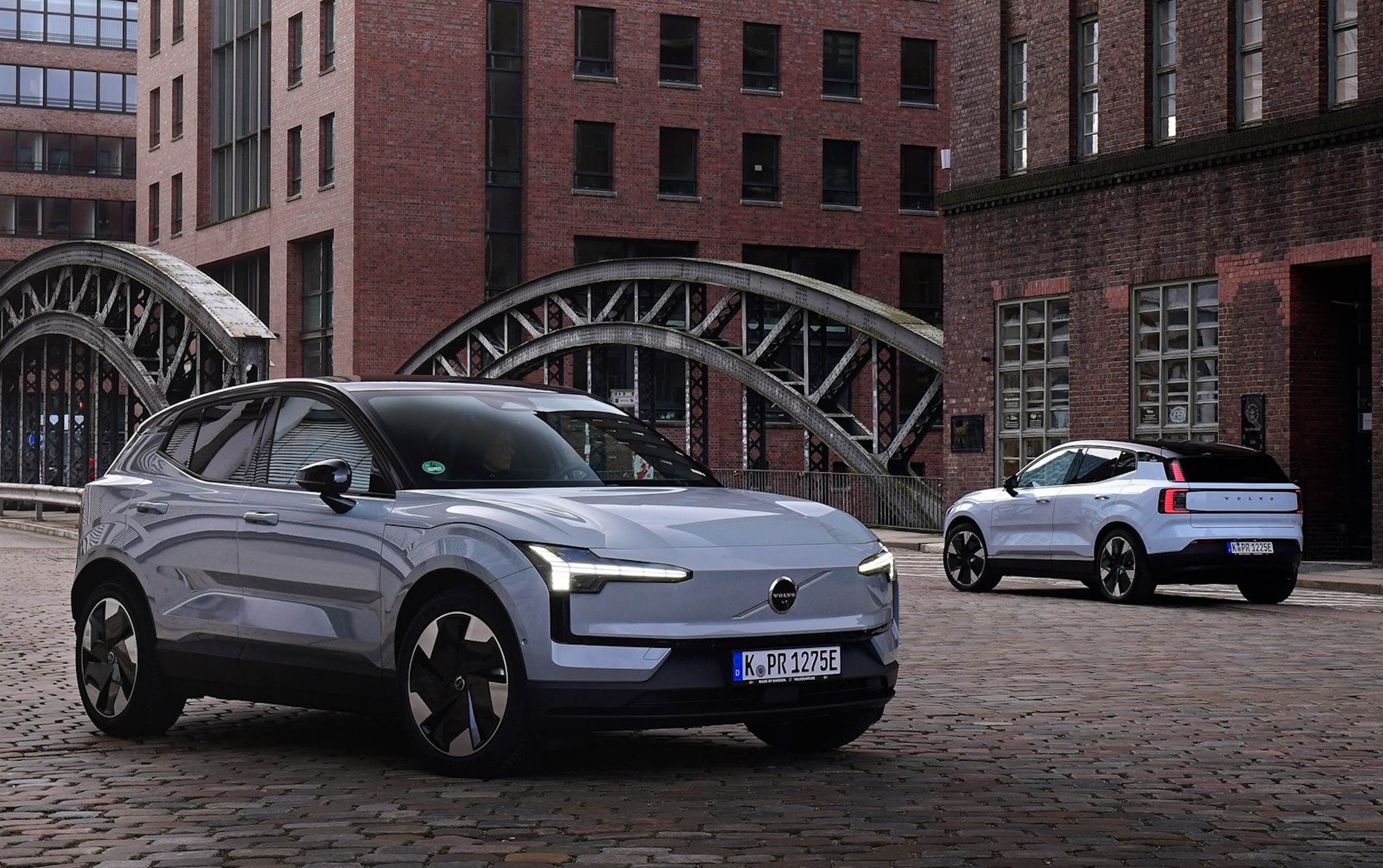 Thông Số Kỹ Thuật Volvo EX90 Ultra và Volvo ES90 Ultra